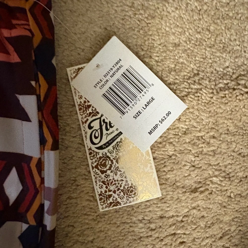 NWT-L Navajo Pattern  Performance Pant gathered ankle drawstring & elastic waist